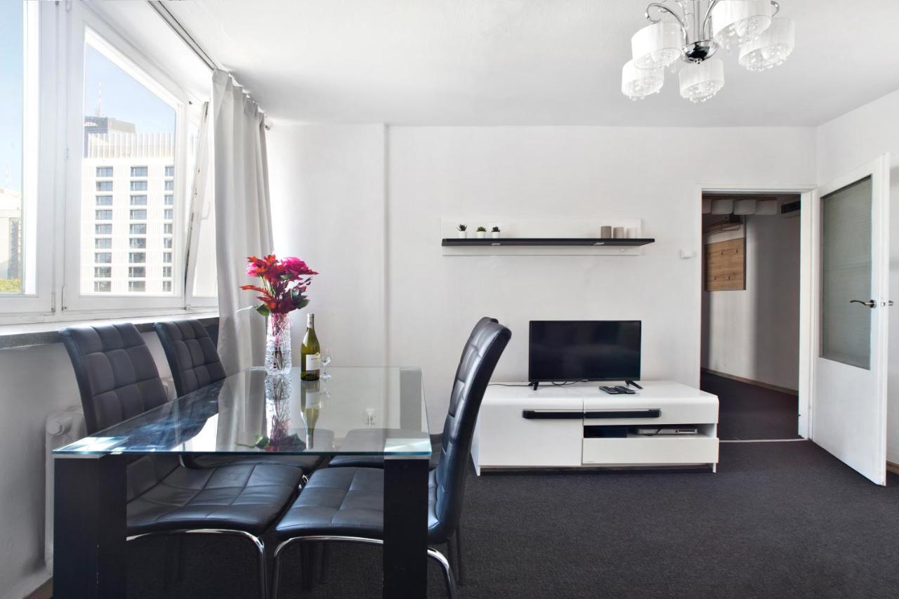 P&O City Center Apartments Varsavia Esterno foto