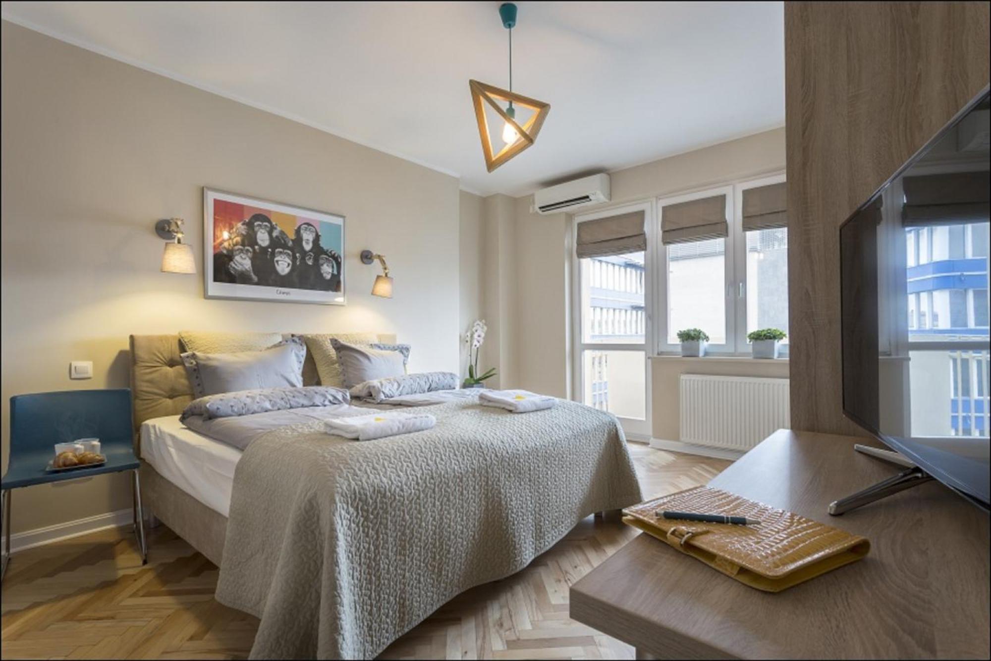 P&O City Center Apartments Varsavia Esterno foto